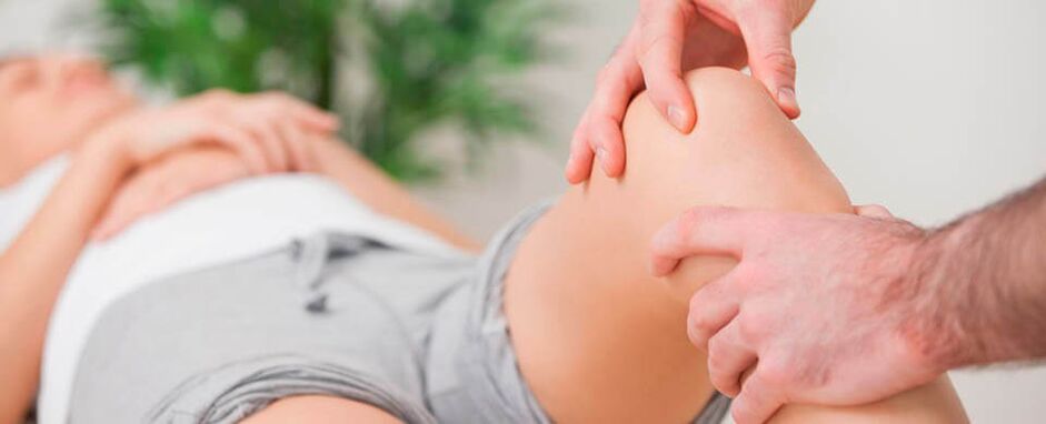 masaż bólu kolana